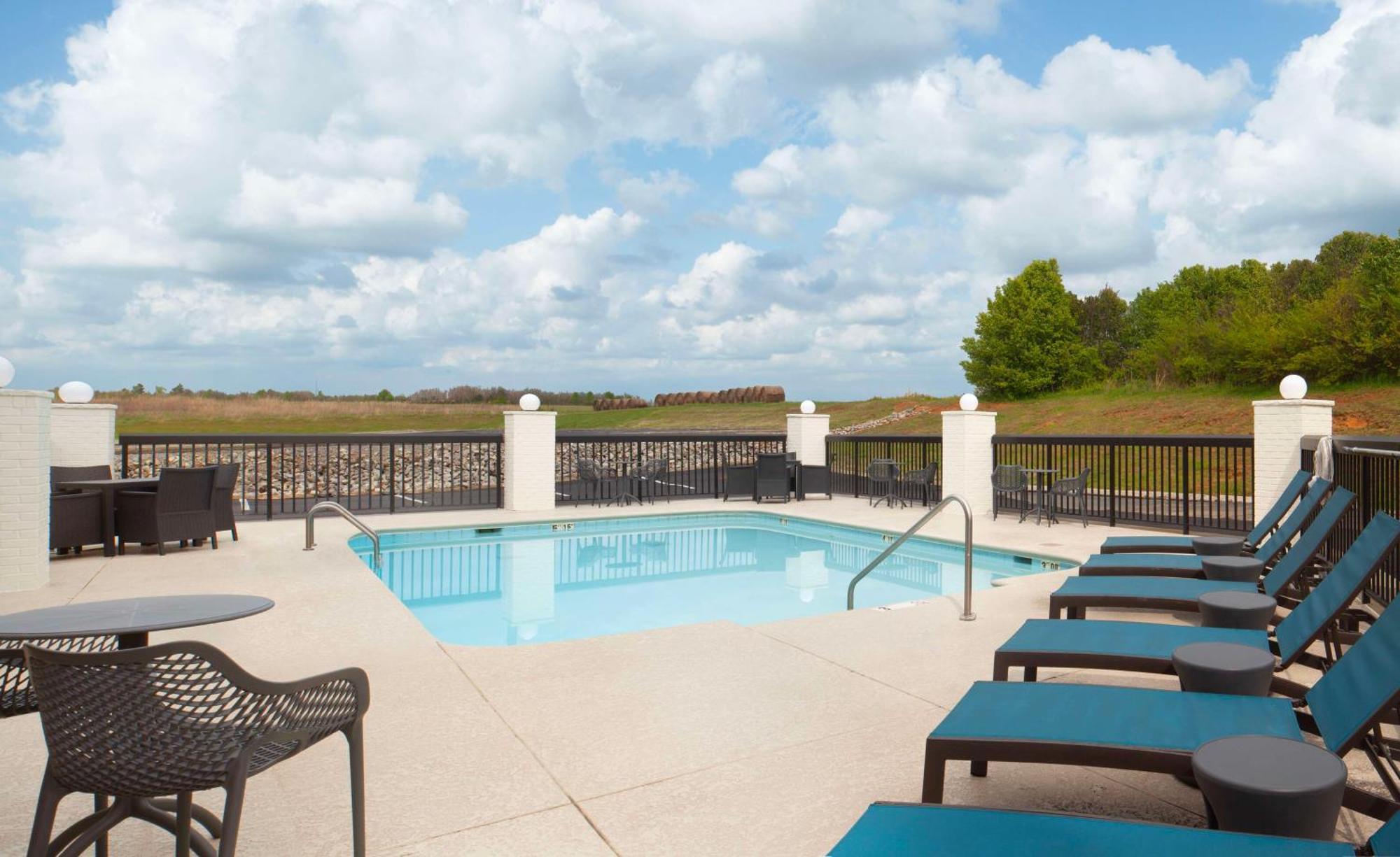 Hampton Inn Athens Esterno foto